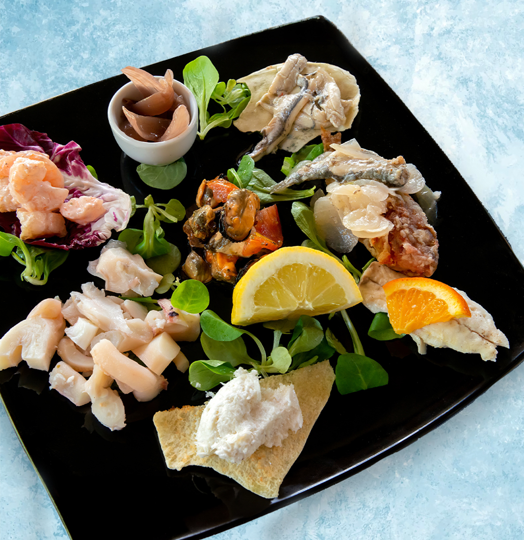 SEAFOOD SALAD WITH MUSSELS-ANCHOVIES-CUTTLEFISH